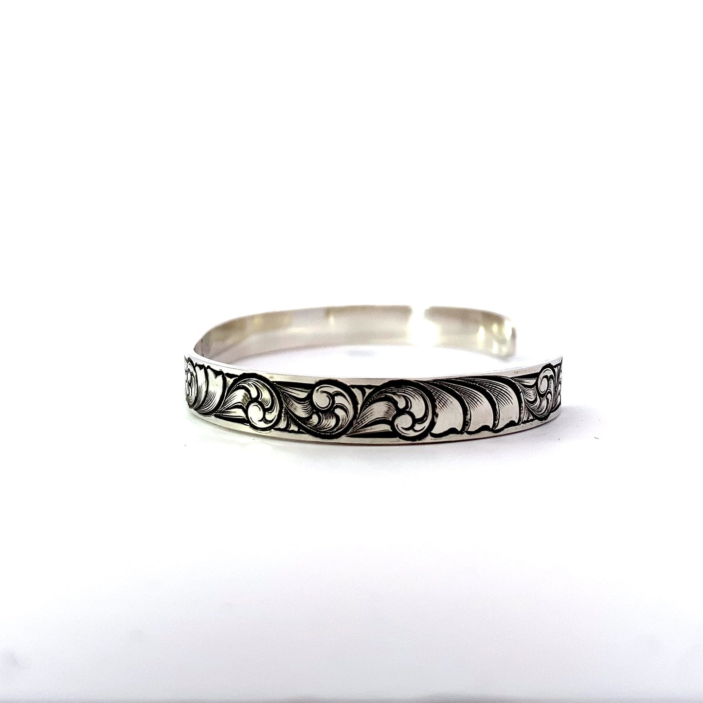 Silver Slim Fit Bracelet With Silver Initials or Brand